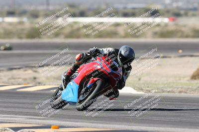 media/Jan-15-2026-Racers Edge (Thu) [[dfebeb70ab]]/3-B Group/Session 2 (Turn 11)/